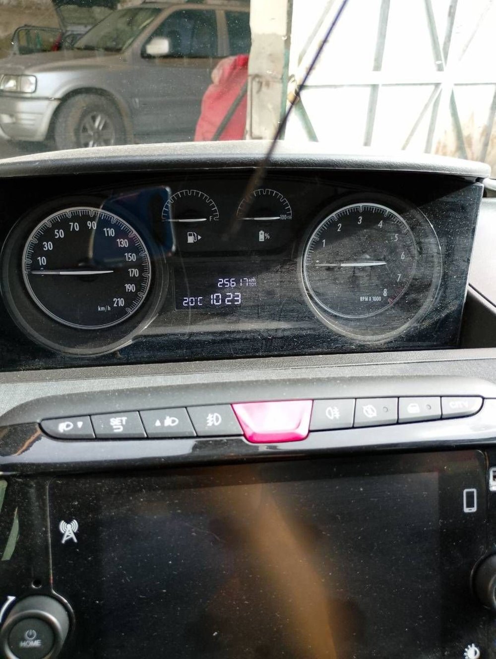 Lancia Ypsilon usata a Salerno (8)