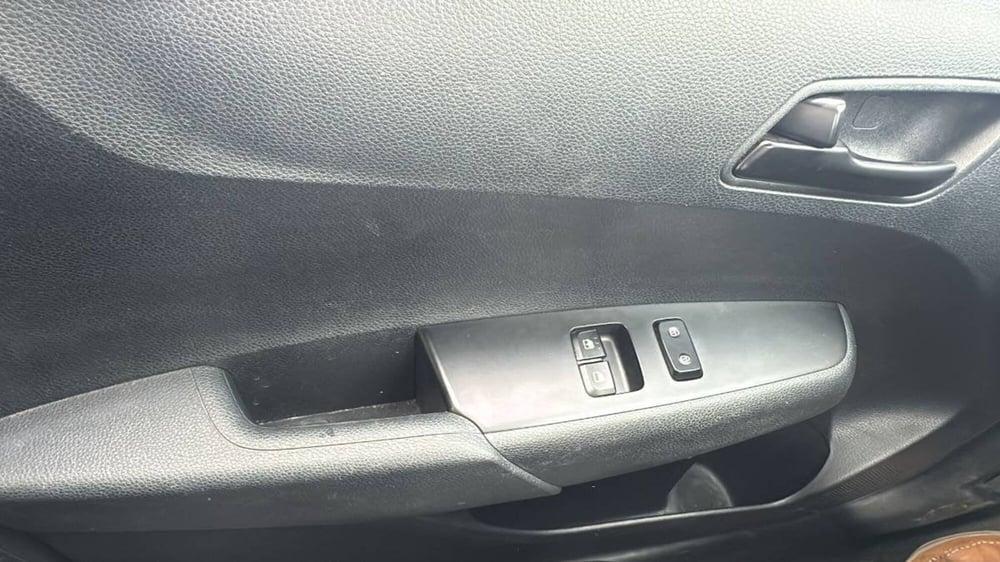 Kia Picanto usata a Salerno (12)
