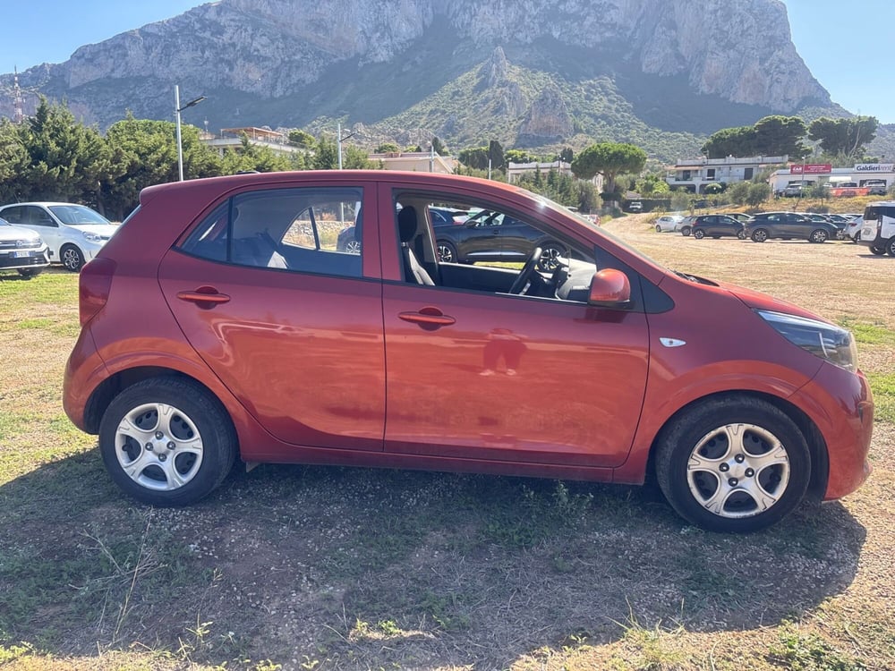 Kia Picanto usata a Salerno (9)