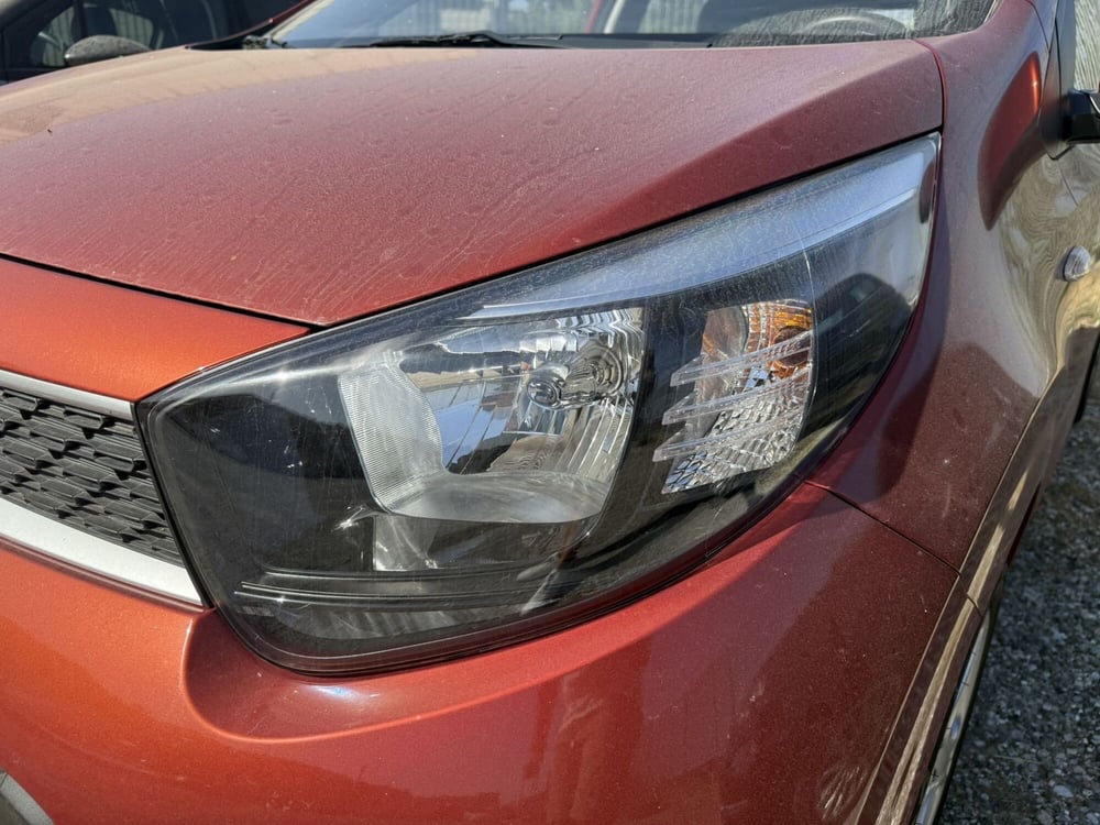 Kia Picanto usata a Salerno (19)