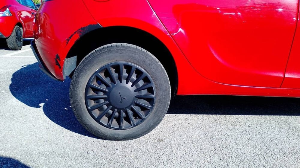 Lancia Ypsilon usata a Salerno (13)