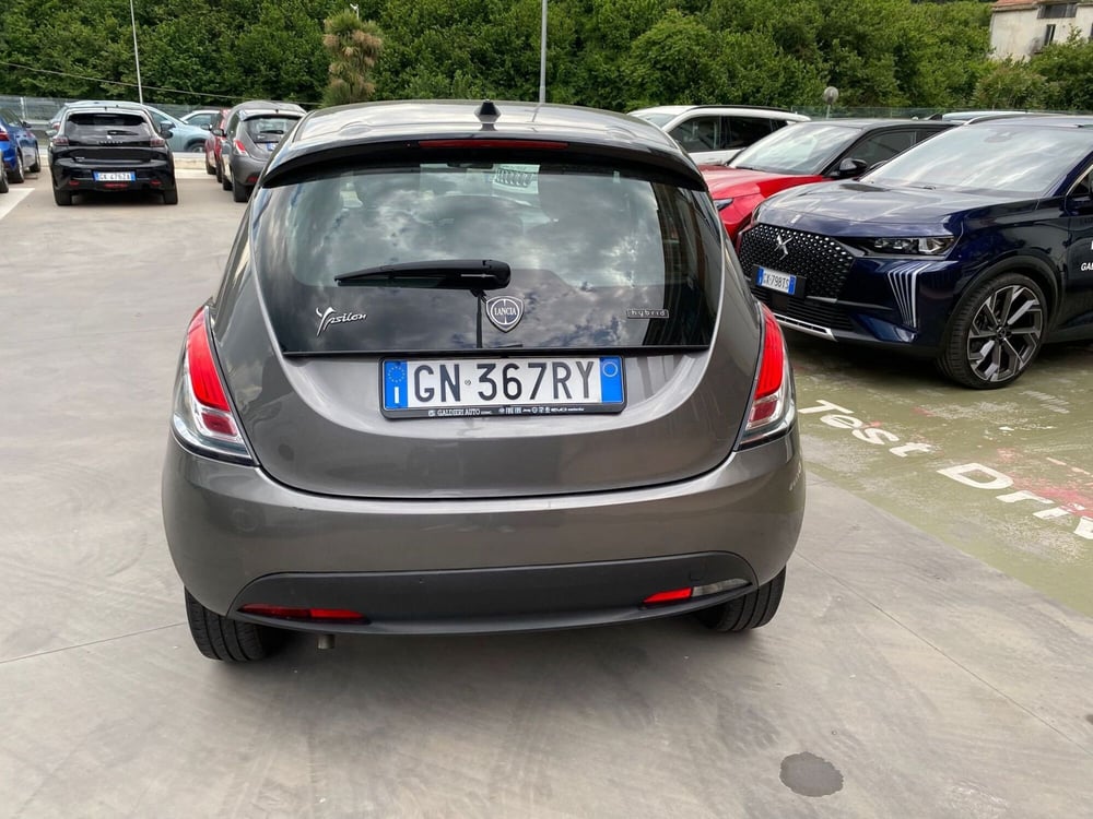 Lancia Ypsilon usata a Avellino (11)