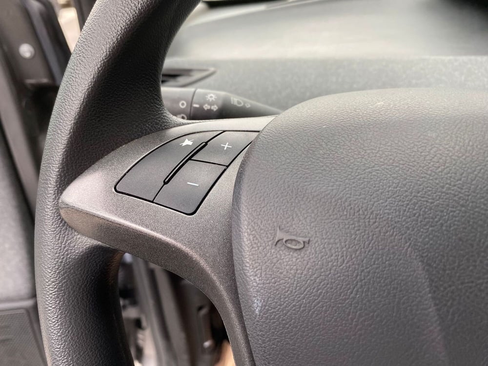 Lancia Ypsilon usata a Avellino (15)