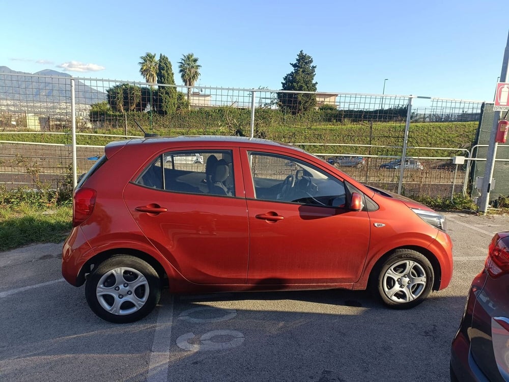 Kia Picanto usata a Salerno (9)