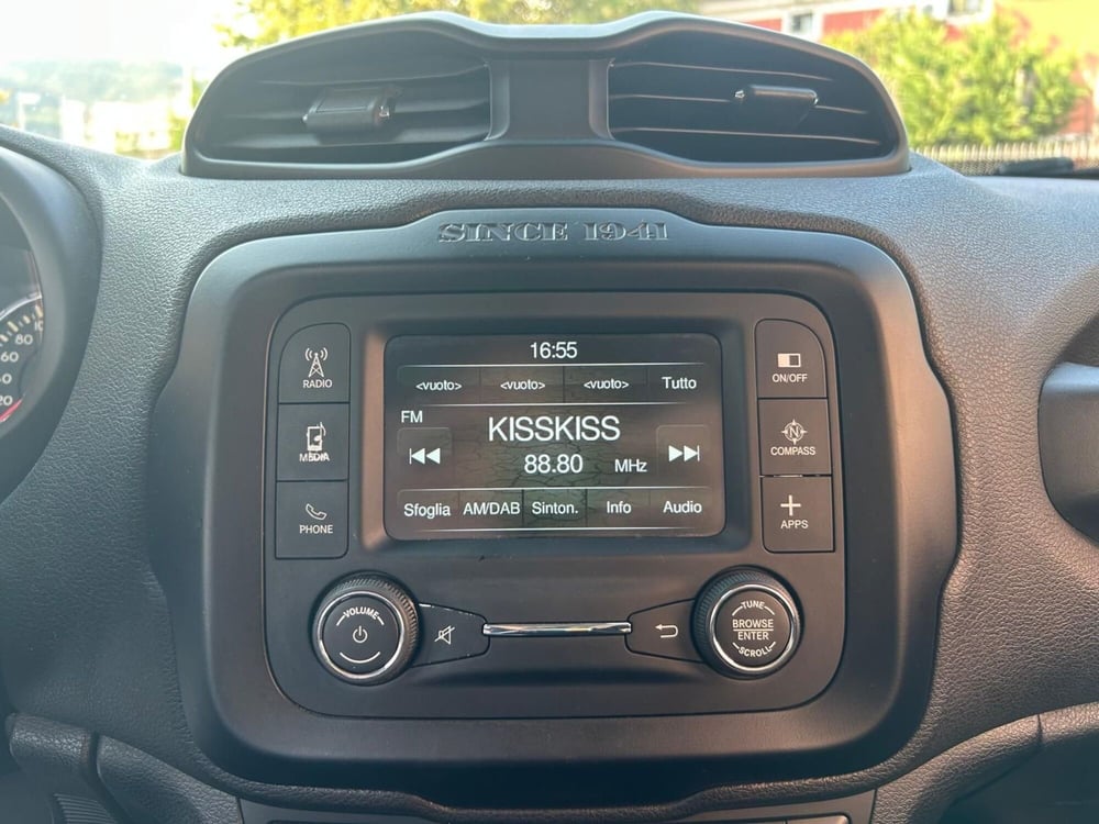 Jeep Renegade usata a Salerno (19)