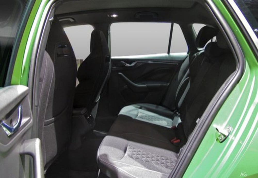 Skoda Kamiq nuova a Avellino (12)