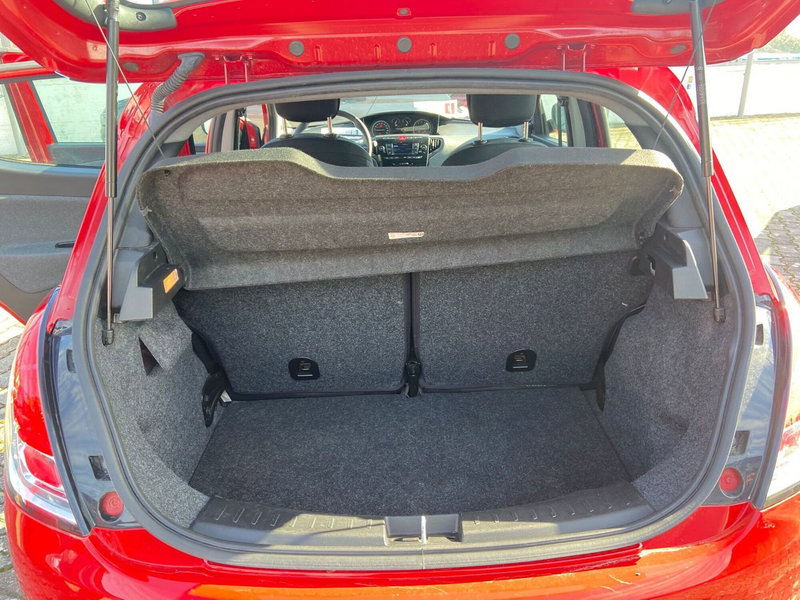 Lancia Ypsilon usata a Avellino (13)