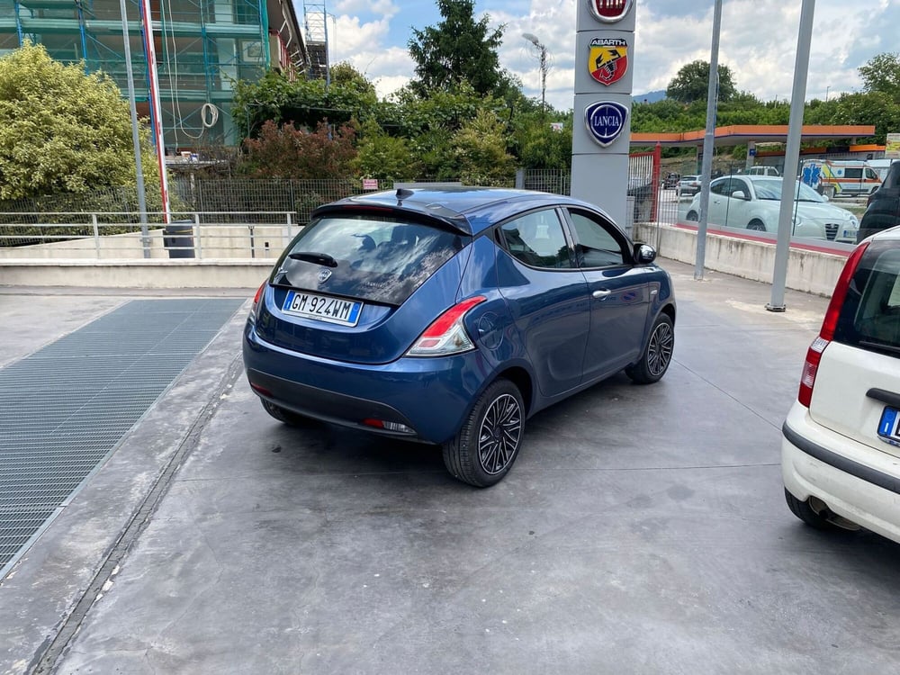 Lancia Ypsilon usata a Avellino (3)