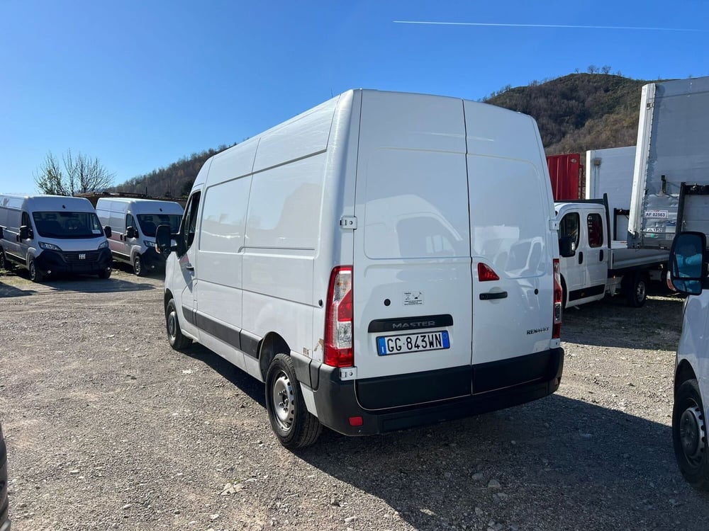 Renault Master Furgone usata a Salerno (4)