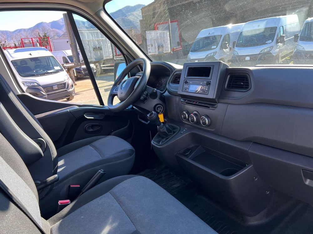 Renault Master Furgone usata a Salerno (7)