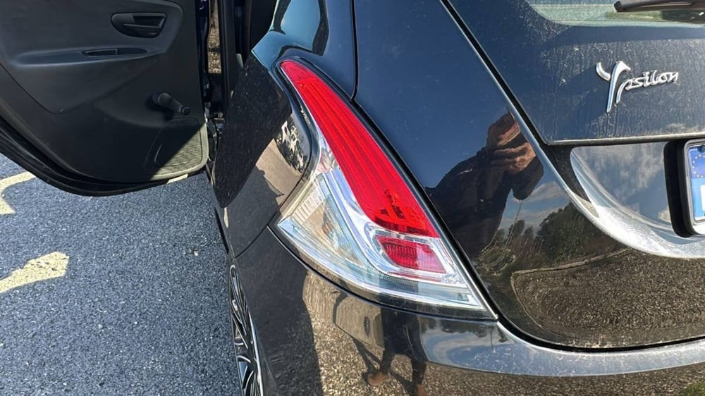Lancia Ypsilon usata a Salerno (15)