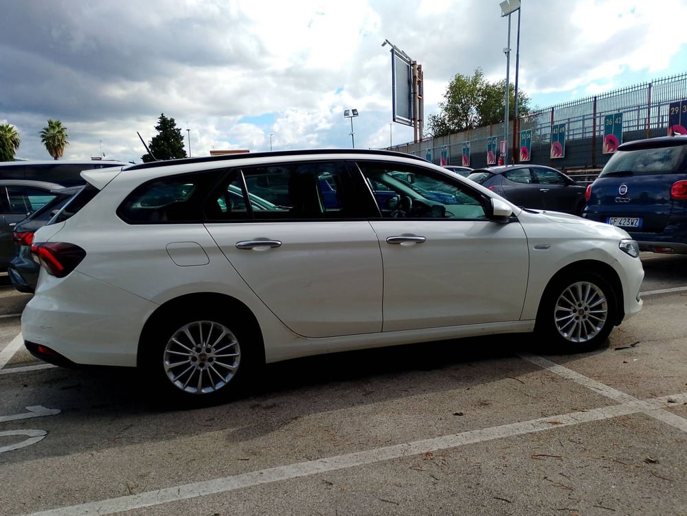 Fiat Tipo Station Wagon usata a Salerno (9)