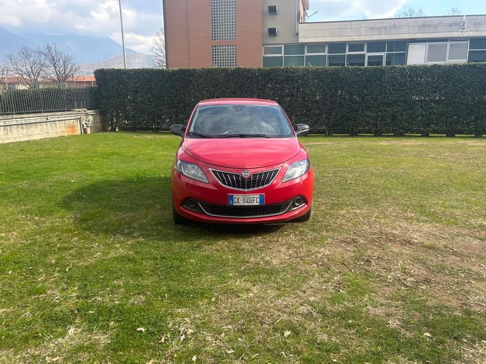 Lancia Ypsilon usata a Salerno (9)