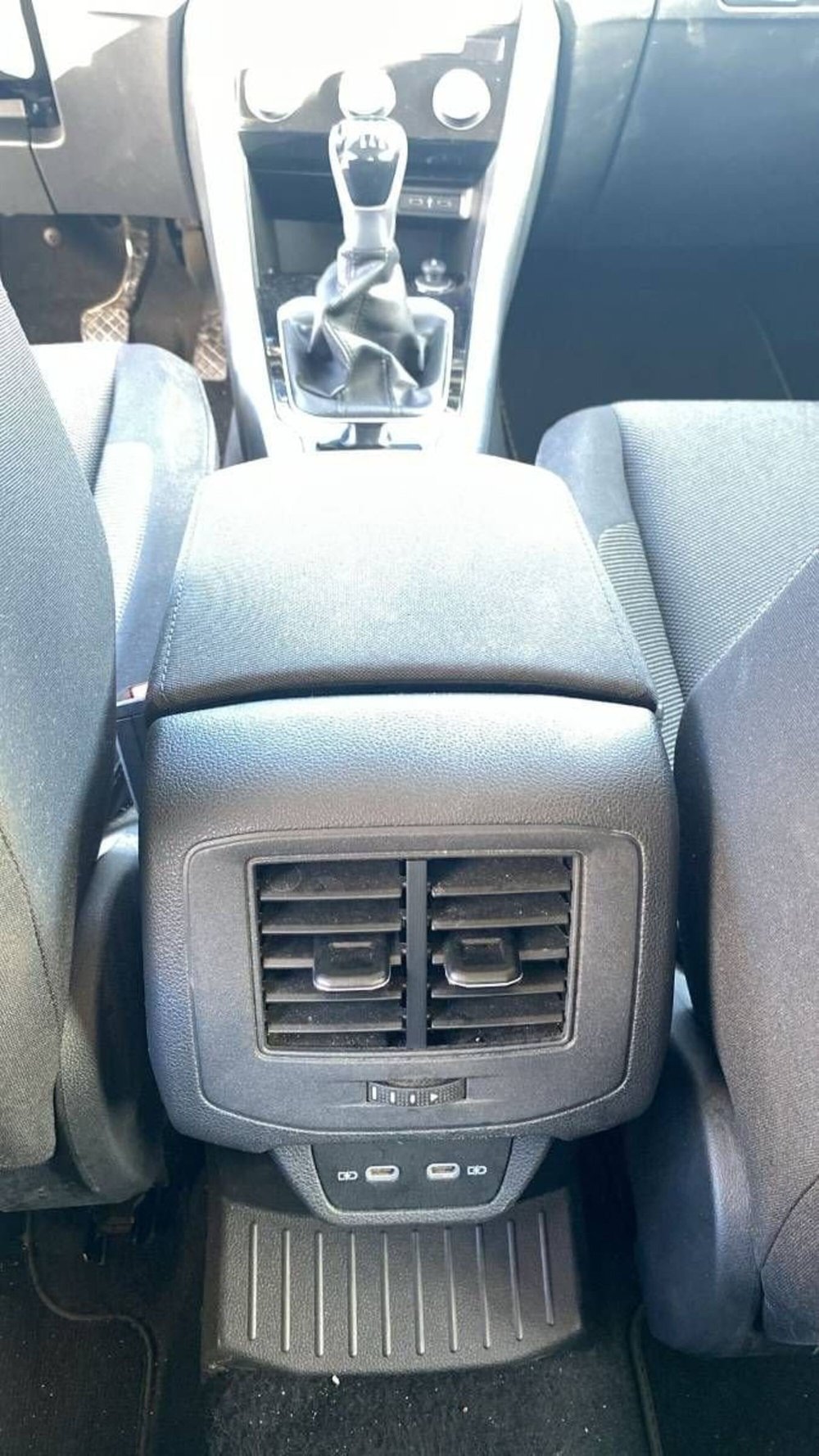 Volkswagen T-Roc usata a Salerno (13)