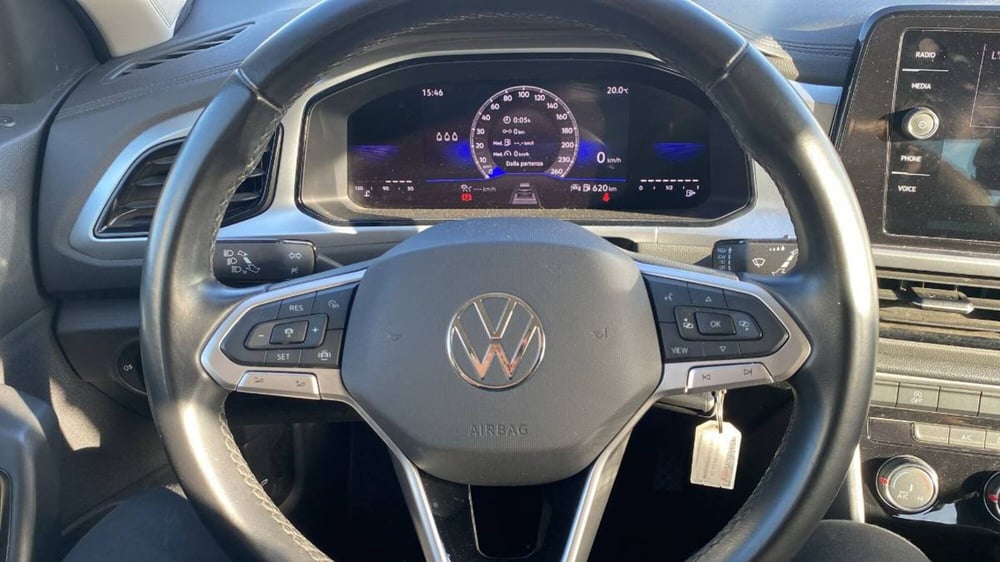Volkswagen T-Roc usata a Salerno (18)