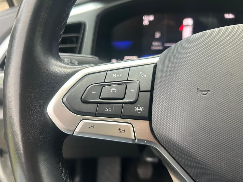 Volkswagen T-Roc usata a Salerno (17)