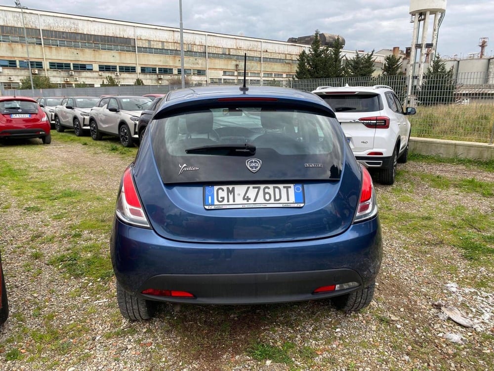 Lancia Ypsilon usata a Salerno (10)