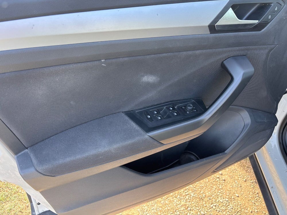 Volkswagen T-Roc usata a Salerno (13)