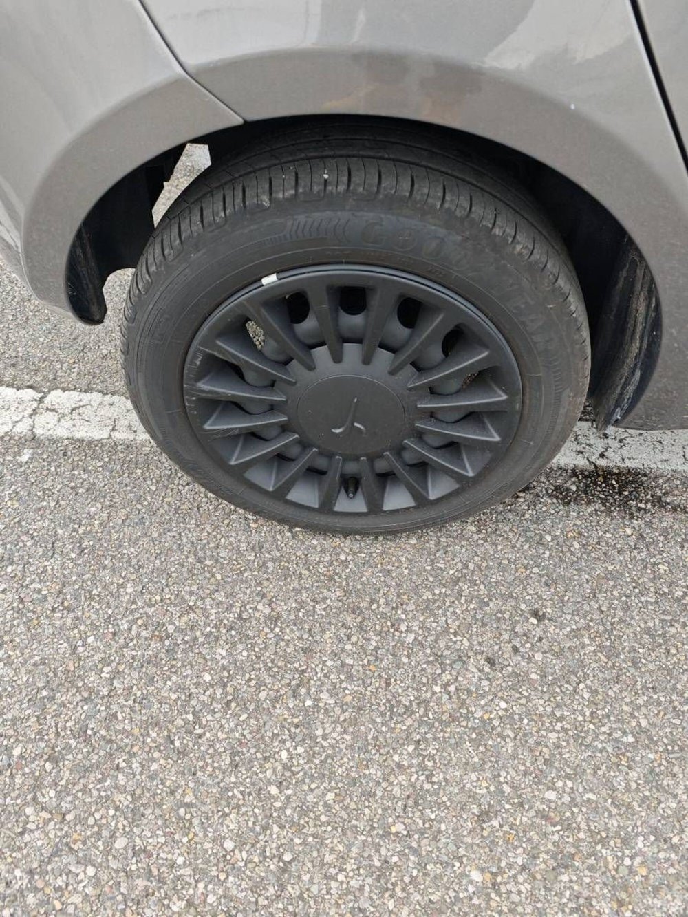 Lancia Ypsilon usata a Salerno (13)