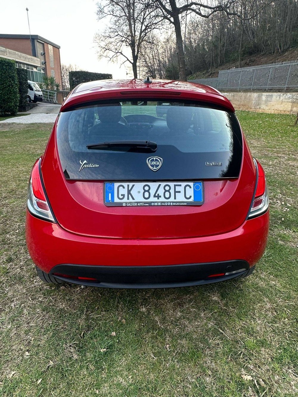 Lancia Ypsilon usata a Salerno (10)