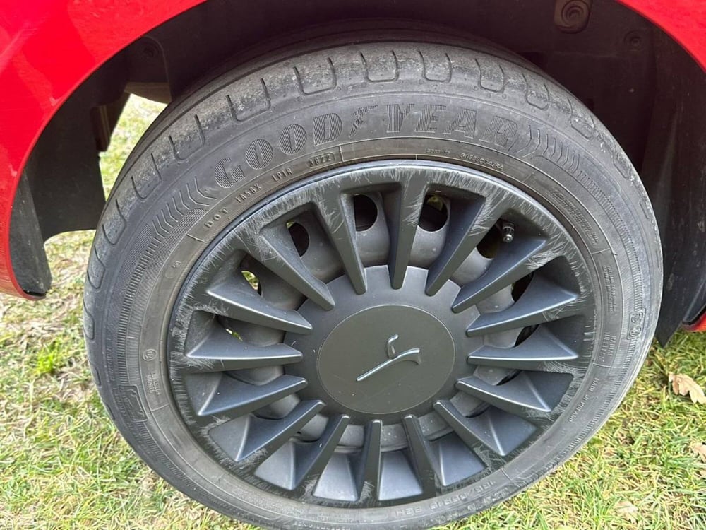 Lancia Ypsilon usata a Salerno (15)