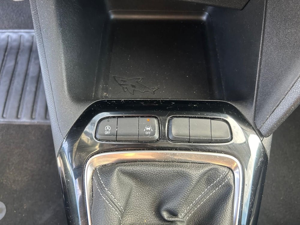 Opel Corsa usata a Salerno (17)