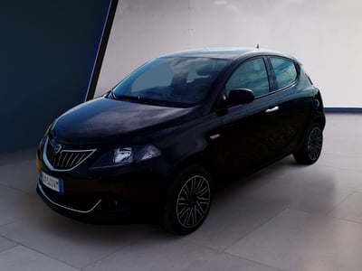 Lancia Ypsilon 1.0 FireFly 5 porte S&amp;S Hybrid Gold Plus del 2023 usata a Fisciano