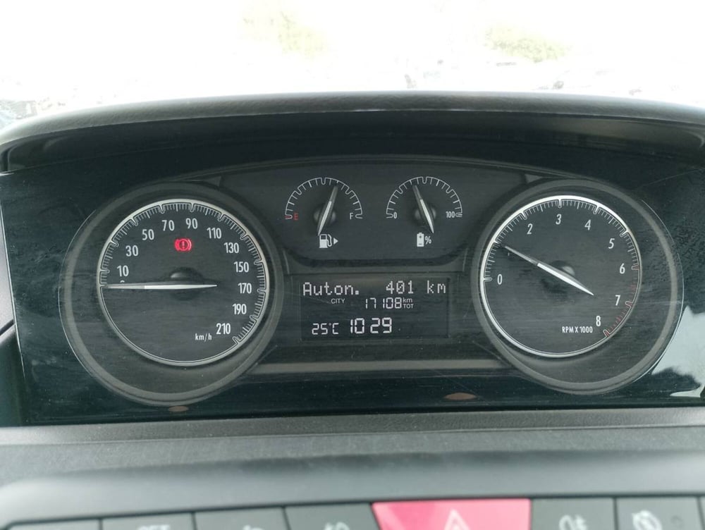 Lancia Ypsilon usata a Salerno (8)