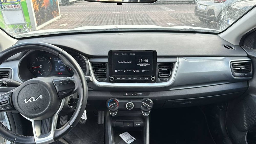 Kia Stonic usata a Salerno (5)