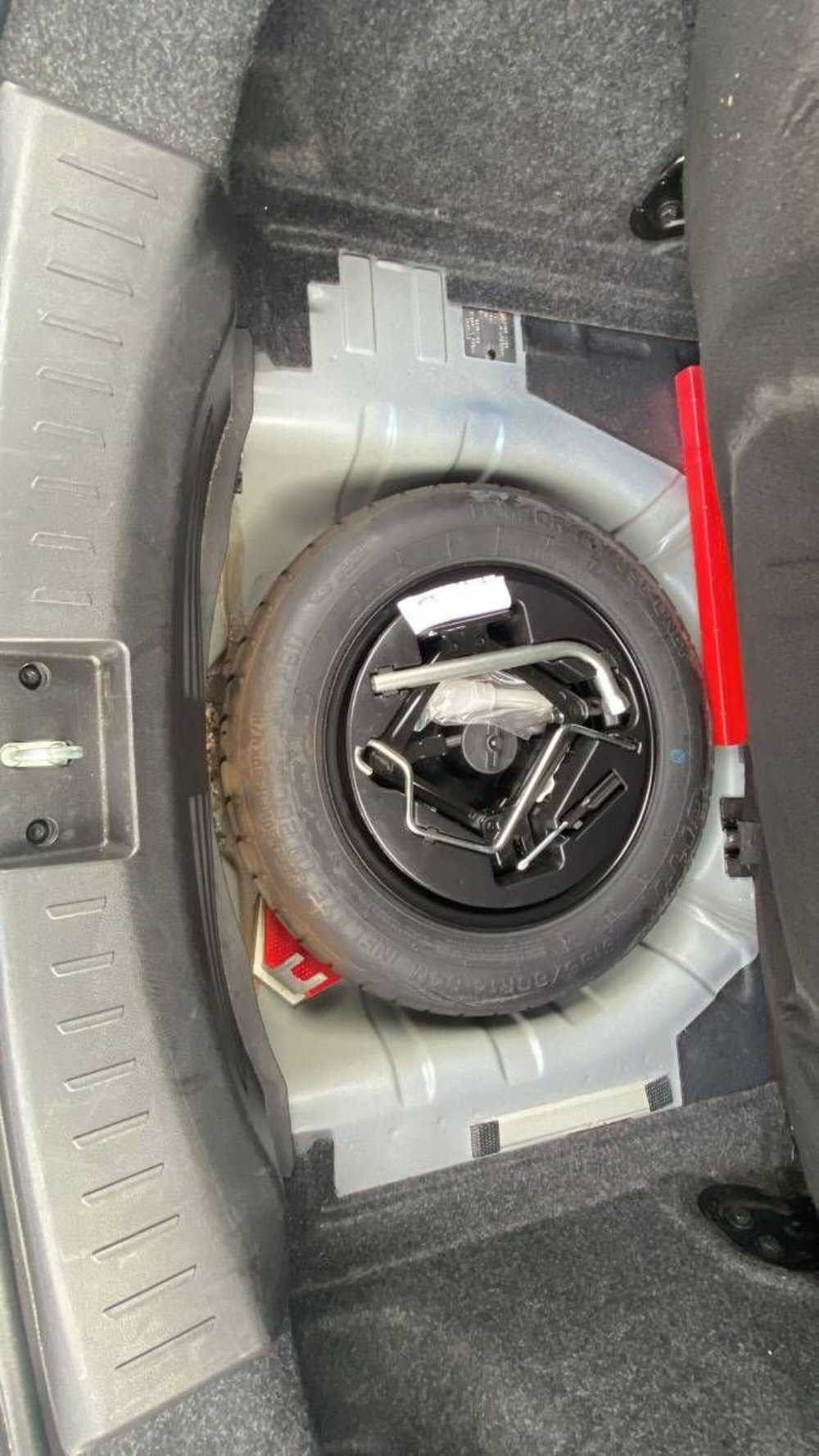 Lancia Ypsilon usata a Salerno (12)