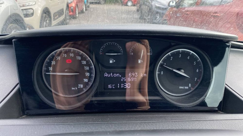 Lancia Ypsilon usata a Salerno (13)