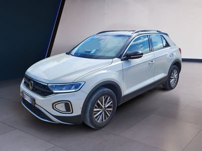 Volkswagen T-Roc 1.0 TSI Life del 2022 usata a Fisciano