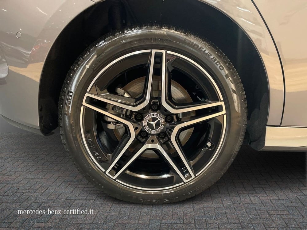 Mercedes-Benz Classe B nuova a Firenze (17)