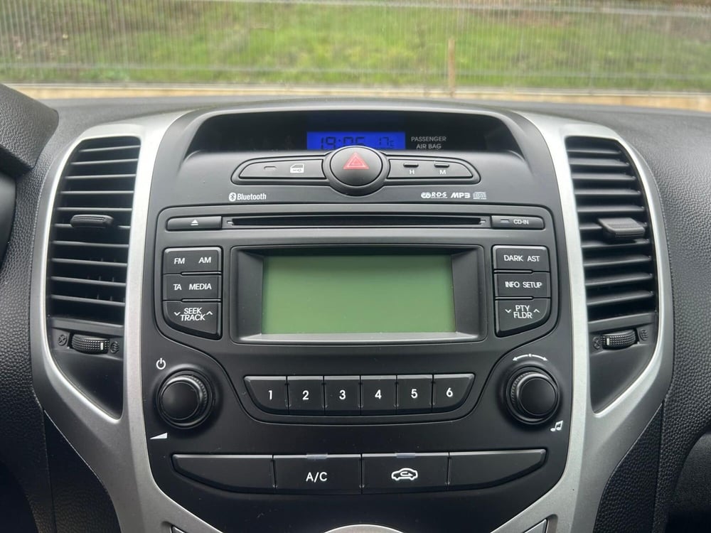 Hyundai ix20 usata a Salerno (17)
