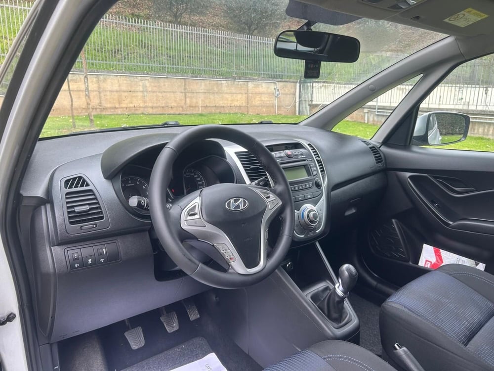 Hyundai ix20 usata a Salerno (8)