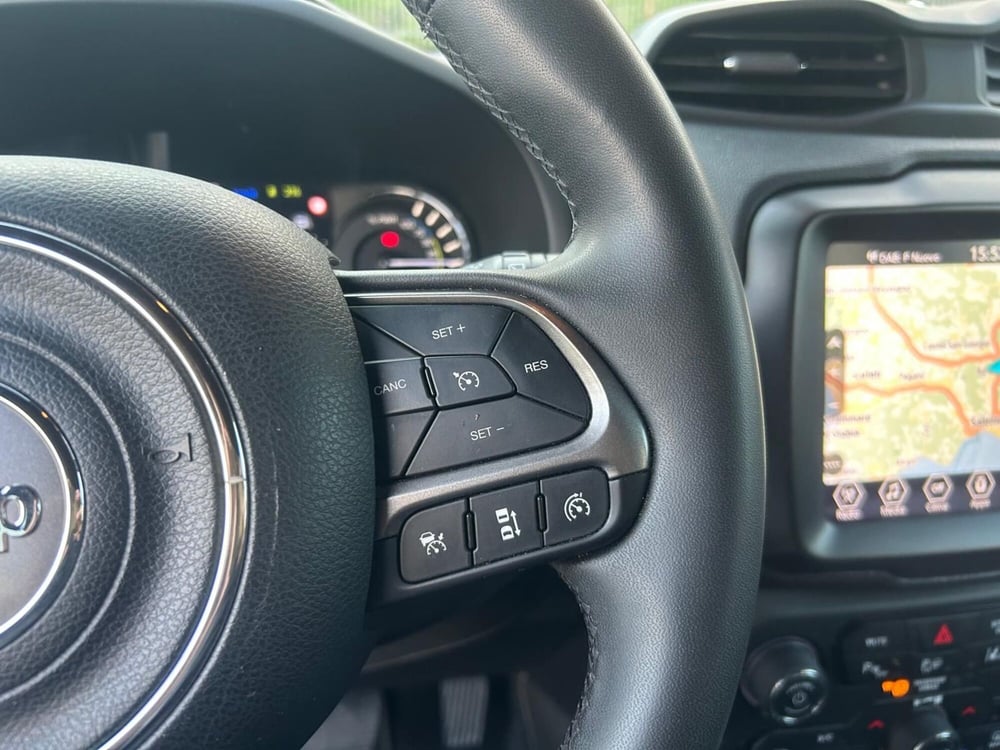 Jeep Renegade usata a Salerno (19)