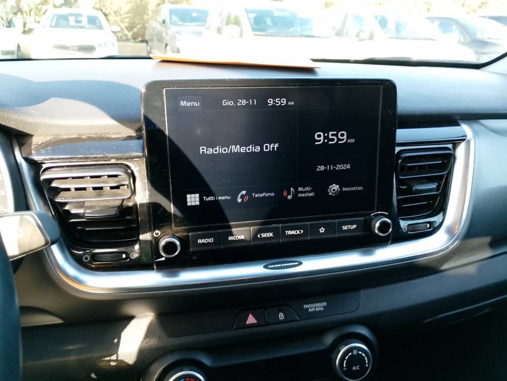 Kia Stonic usata a Salerno (15)