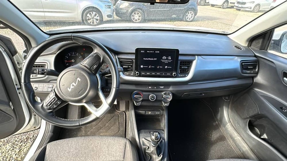 Kia Stonic usata a Salerno (5)