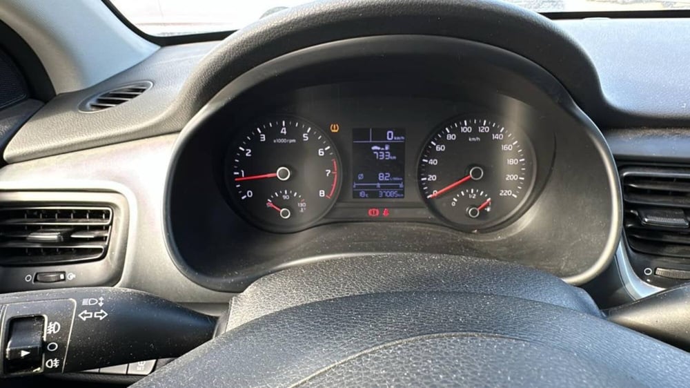 Kia Stonic usata a Salerno (8)