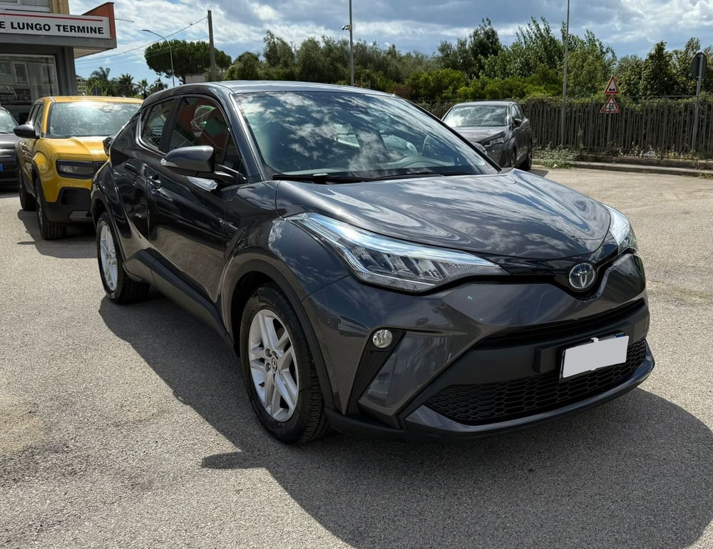 Toyota Toyota C-HR usata a Salerno (2)