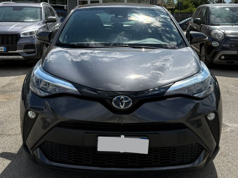 Toyota Toyota C-HR usata a Salerno (9)