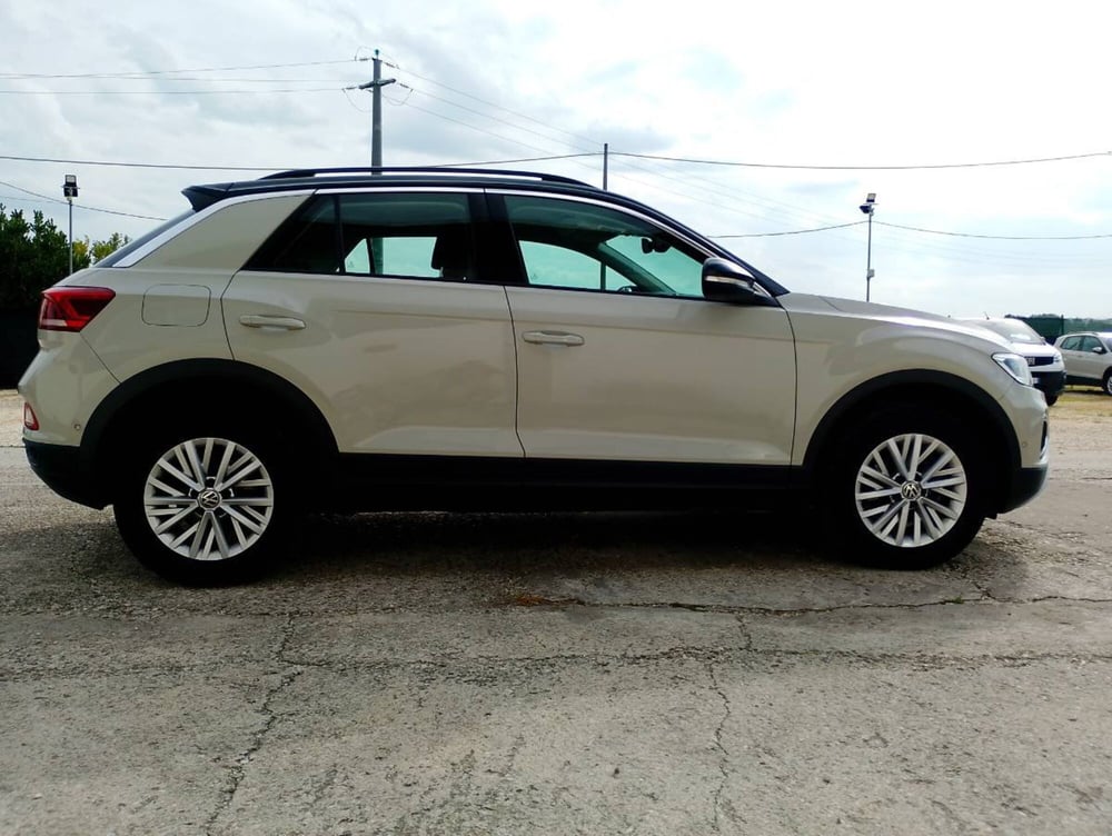 Volkswagen T-Roc usata a Salerno (11)