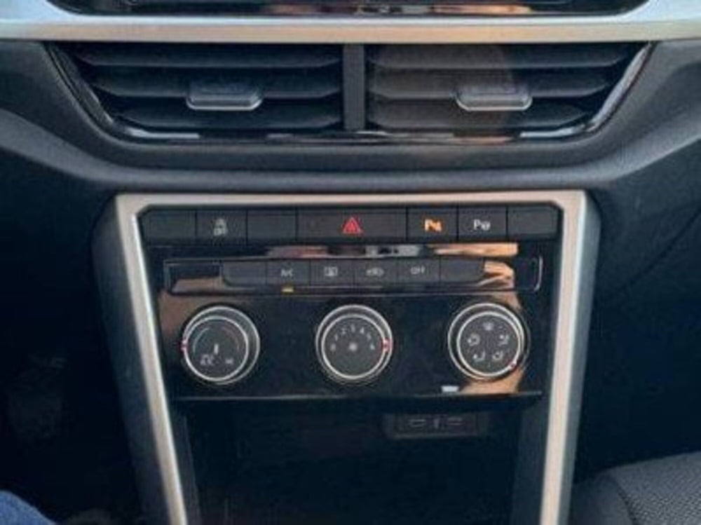 Volkswagen T-Roc usata a Salerno (15)