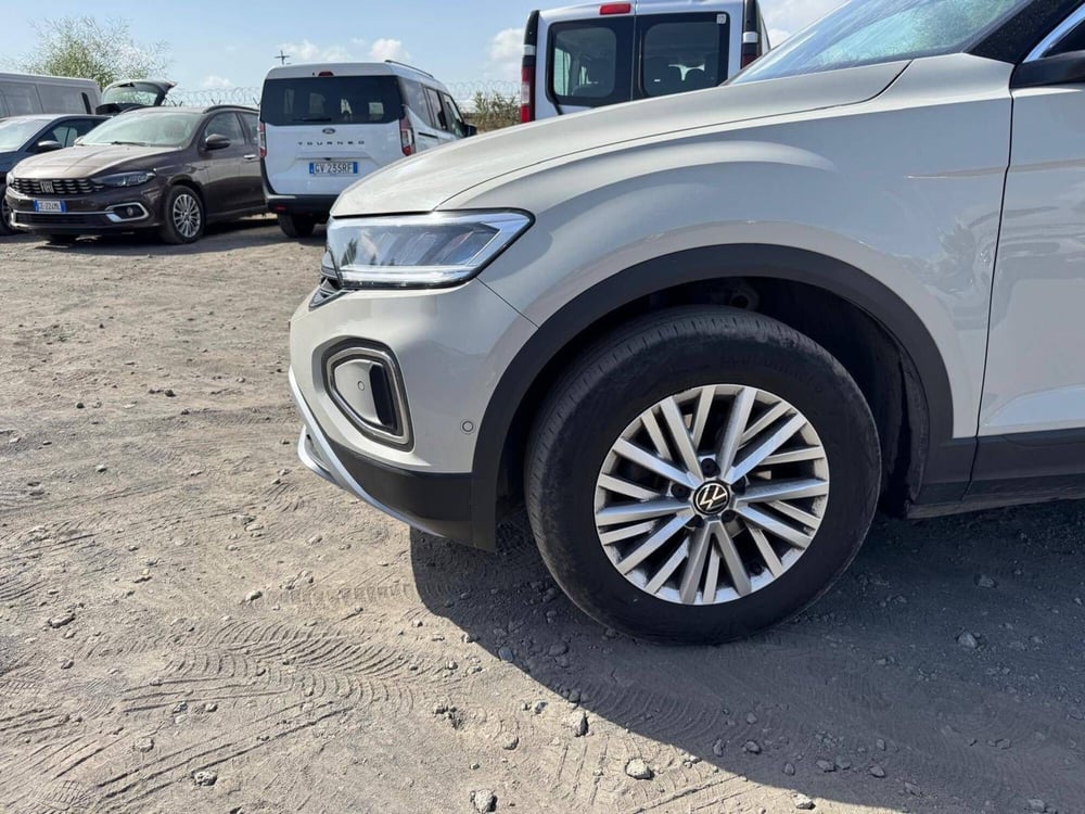 Volkswagen T-Roc usata a Salerno (18)