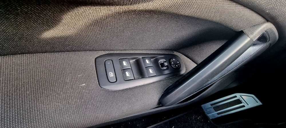 Peugeot 308 usata a Salerno (16)