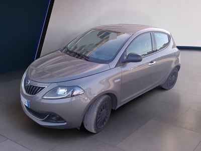 Lancia Ypsilon 1.0 FireFly 5 porte S&amp;S Hybrid Silver Plus del 2023 usata a Fisciano