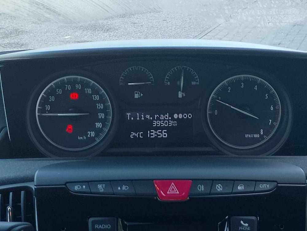 Lancia Ypsilon usata a Salerno (8)