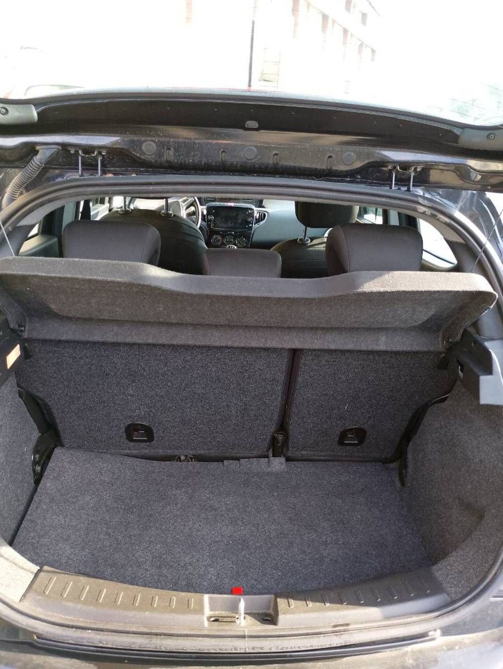 Lancia Ypsilon usata a Salerno (11)