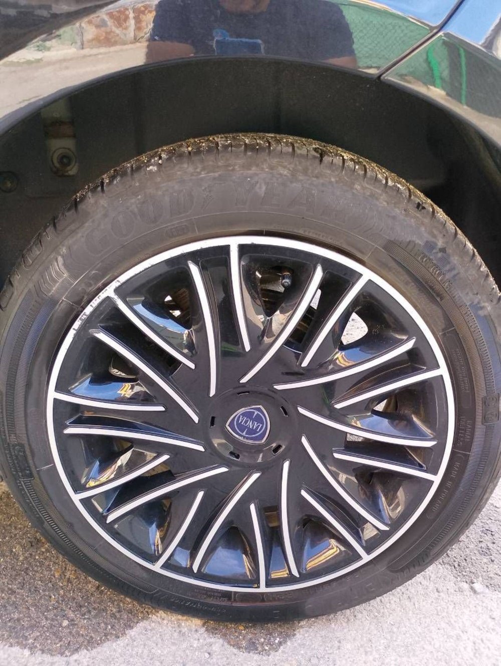 Lancia Ypsilon usata a Salerno (12)