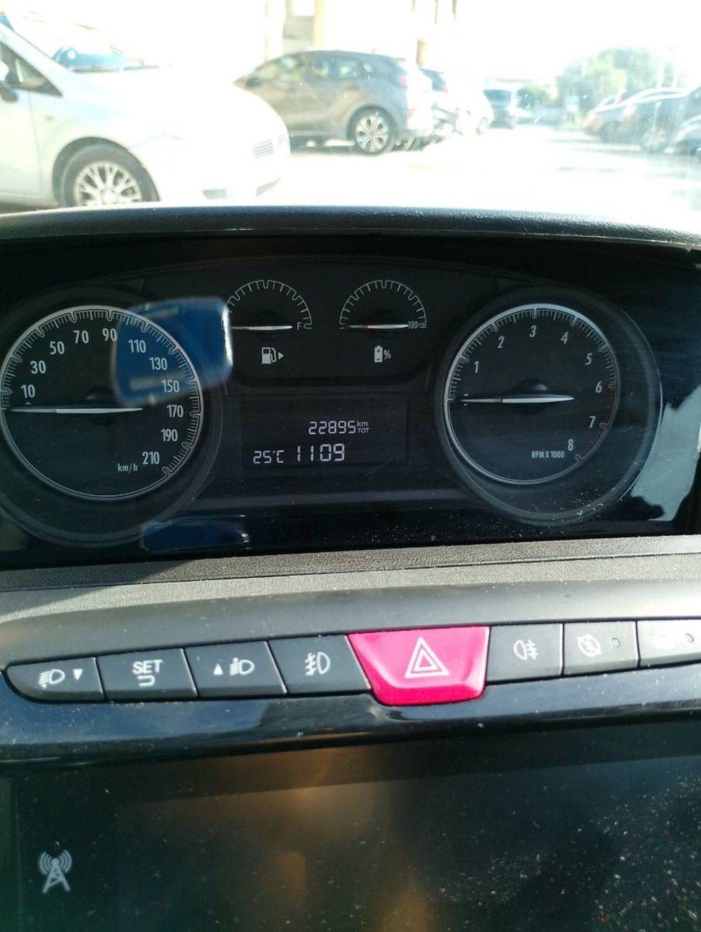 Lancia Ypsilon usata a Salerno (8)